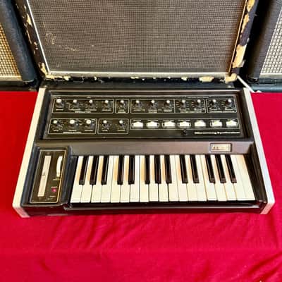Moog MicroMoog 1975 - 1979 - Black image 3