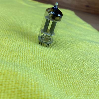 Mullard 12ax7 / ECC 83 Square Getter 50’s image 1