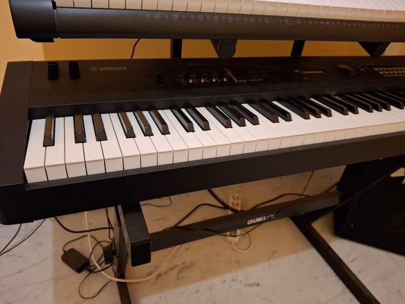 Yamaha MX88 Workstation + original trolley bag image 1