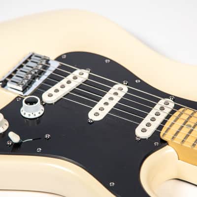 White Fender Stratocaster '07 Owned by Billy Corgan image 13