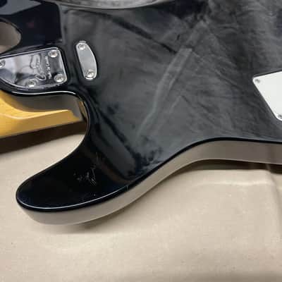 Godin Shifter 5 5-string Bass 2011 - Black image 21