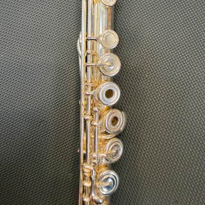 Haynes Bravo 1 Intermediate Flute - Silver Plated image 7