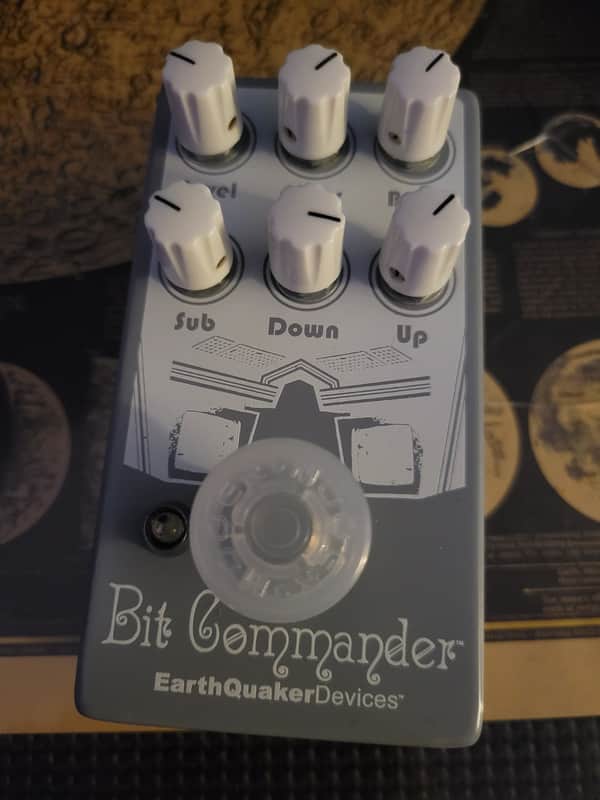 EarthQuaker Devices Bit Commander Analog Octave Synth 2011 - 2017 - Various image 1