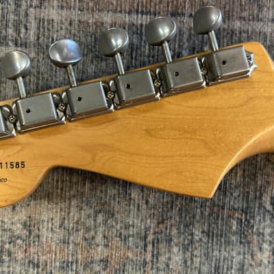 Fender Buddy Guy Signature Stratocaster 2003 - Polka dot image 14