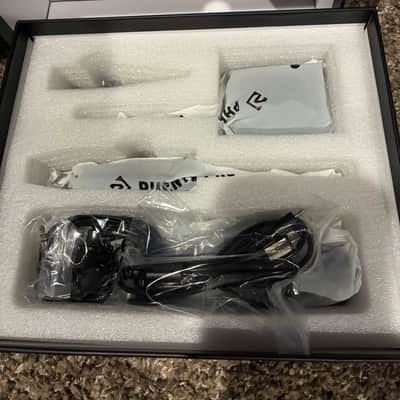 Open Box! PDP-M | Portable UHF Stereo Wireless in-Ear Monitor System w/ 16 Frequencies image 2