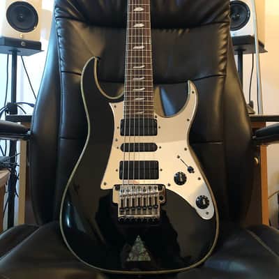 Splendid Ibanez Universe UV777P Uv Steve Vai Signature Japan MIJ 7String 7 String Prestige J-Custom Mirror Black image 6