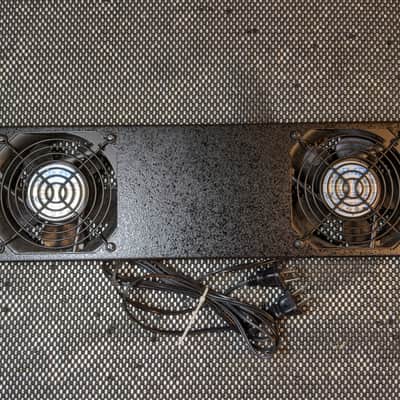 Middle Atlantic QFP2 Rack Fan Black image 1