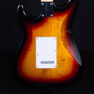 Fender Standard Stratocaster, Laurel FB, 3-Color Sunburst image 3
