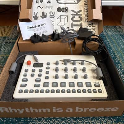Elektron Model:Samples 2019 - 2020 - White image 4