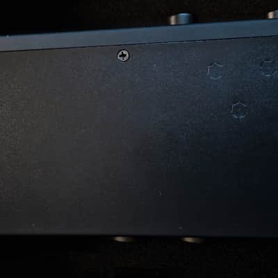LD Systems U506 IEM in-ear monitor system (655 - 679 MHz) with LD carry bag image 3