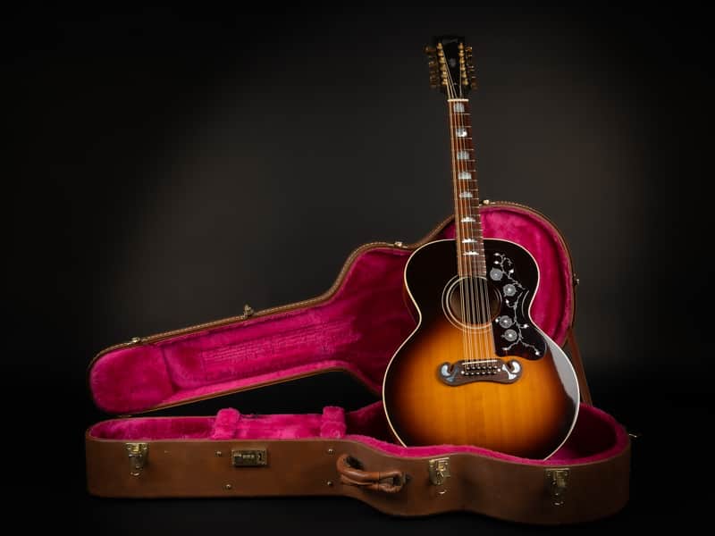 Gibson J-200 SJ-200