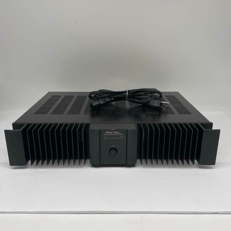Rotel RB-1050 2-Channel Stereo Power Amplifier W/ Power Cord *TESTED WORKING image 1