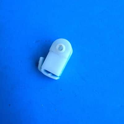 Immagine KURZWEIL PC88 Keyboard Piano Replacement Part: Key Pivot [8 PIECES] - 4