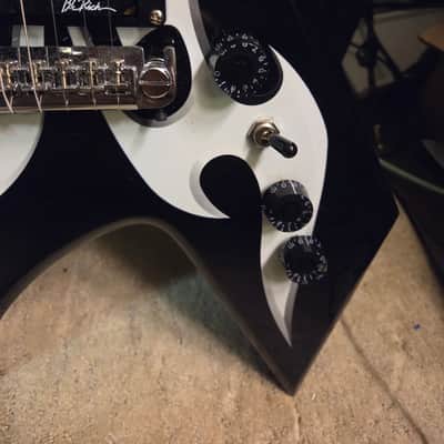 B.C. Rich Warlock Bronze Series Tribal 2004 image 5