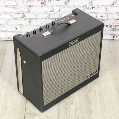 Fender -Tone Master FR-10 1x10" 1000W Solid-State Powered Speaker - USED image 4