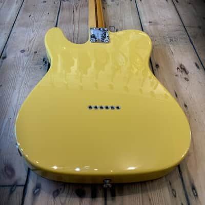 2019 Fender USA Britt Daniel Tele® Thinline Amarillo Gold & hard shell case image 6