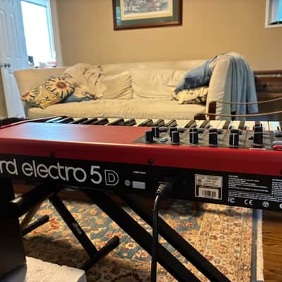 Nord Electro 5D SW73 Semi-Weighted 73-Key Digital Piano 2015 - 2018 - Red image 9