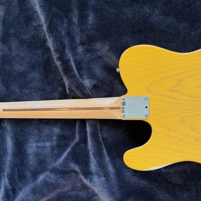Fender American Deluxe Telecaster 2011 - 60th Anniversary Edition - Butterscotch Blonde | Ash Body | Maple Fingerboard image 3