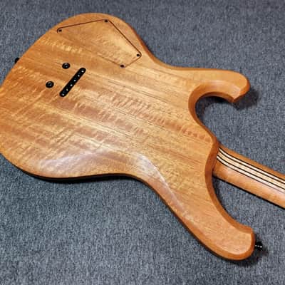 Barlow Guitars  Falcon II 2020 Camphor Burl / Spanish Cedar / Ebony image 8