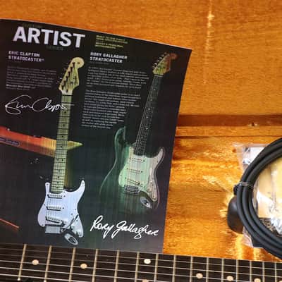 Fender Custom Shop Rory Gallagher Tribute Stratocaster 2004 - Present - 3-Color Sunburst image 5