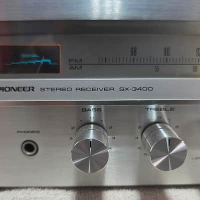 Pioneer SX-3400 1980 - Silver Front, Wood Case image 2