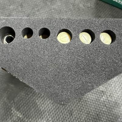 Danelectro DH-2 Hodad II Mini Amp 2010s - Green/Cream image 5