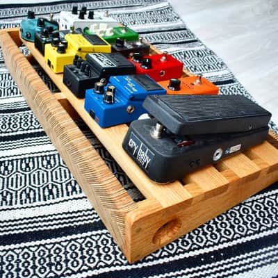 Lakefront Plywood chevron pedalboard 2022 image 4