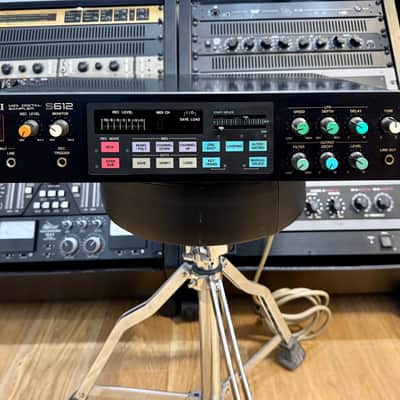 AKAI S612 Sampler + XD-280 disk emulator system