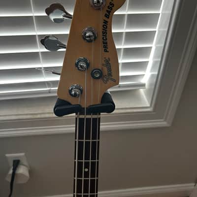 Fender Fender American Performer Precision Bass 2024 - 3-Tone Sunburst with Rosewood Fingerboard image 2