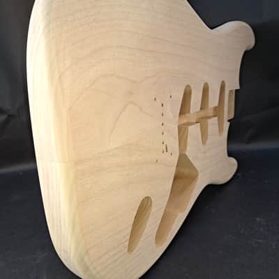 Unfinished Alder SSS Hardtail guitar body - fits Fender Strat Stratocaster necks J2517 image 5