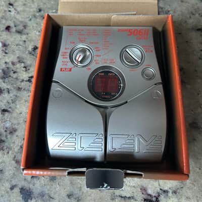 Zoom Bass ll image 1