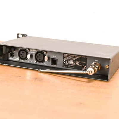 Sennheiser SR 300 IEM G2 Wireless Transmitter 518-554 MHz (NO PSU) CG01YR2 image 5