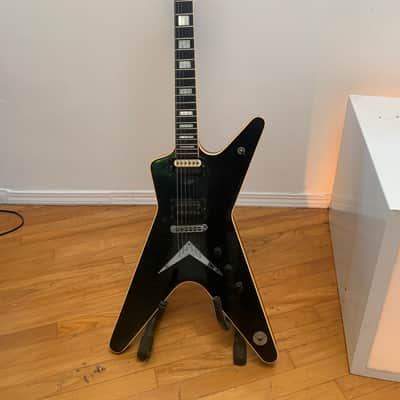 Dean ML 1982 - Black image 1