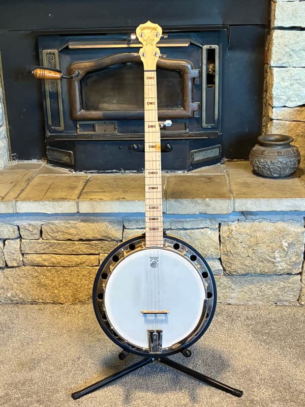 Left handed Deering Goodtime Two (2) 5 String Banjo 2010s - Natural image 1