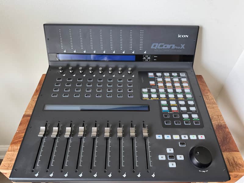 Icon QCon Pro X DAW Controller w/ USB Hub image 1