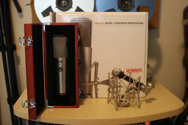 Warm Audio WA-87 R2 Large Diaphragm Multipattern Condenser Microphone