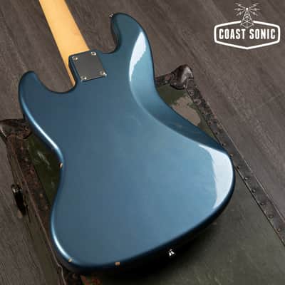 2023 Fender Traditional II 60's Jazz Bass Made in Japan - Lake Placid Blue image 9