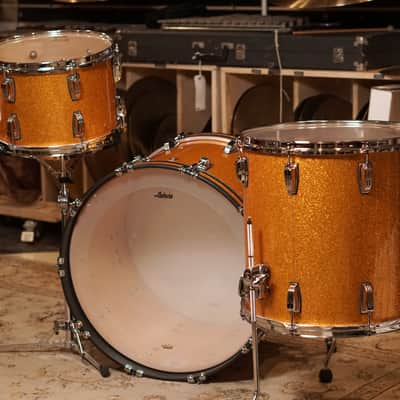 Ludwig 13/16/22" Classic Maple Fab Drum Set - Gold Sparkle image 11