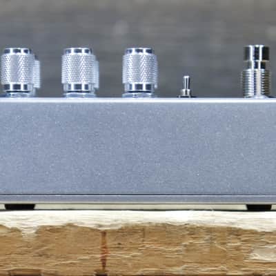 Empress Effects Compressor MkII Analog Compressor Silver Sparkle Effect Pedal image 6
