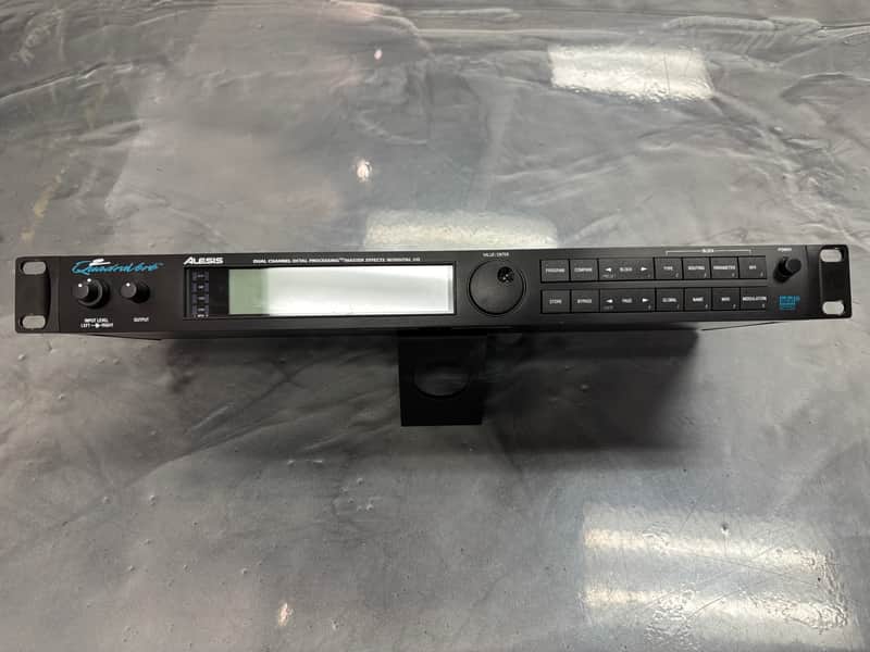 Alesis QuadraVerb 2 Dual Channel Octal Master Effects with Digital I/O 1990s - Black image 1