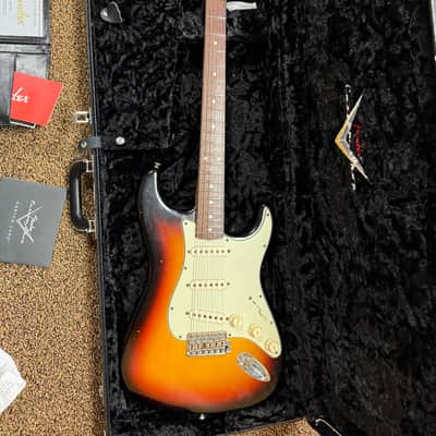 Fender Custom Shop '61 Reissue Stratocaster Journeyman Relic image 2