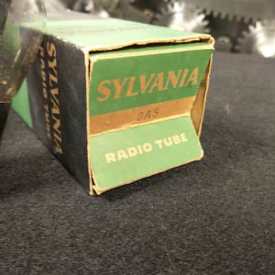Sylvania 2A5 w/ Original Box image 2
