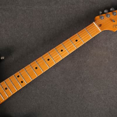 Fender American Ultra Stratocaster HSS - Texas Tea - 2nd Hand image 16