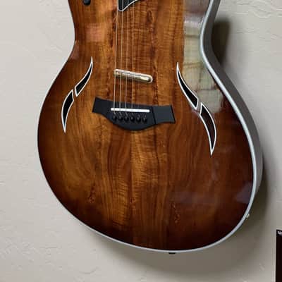 2005 Taylor T5-C2 — Figured Koa Top, Sunburst, First-Year, w/ Case image 2