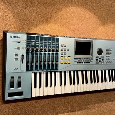Yamaha Motif XS 6 Production Synthesizer 2000s – Serviced – Warranty image 2