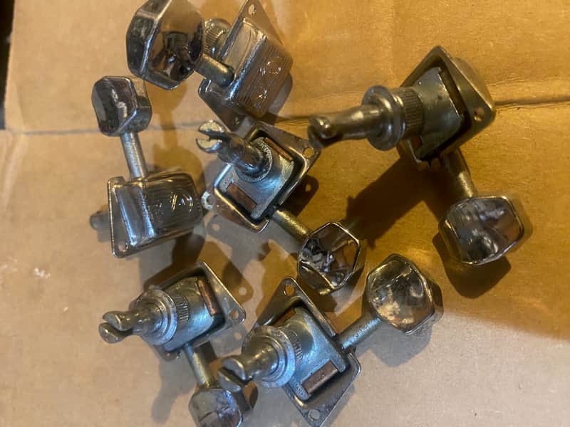 Schaller SIx-In-Line Tuners for Fender Strat or Tele '70's/'80's - NIckel image 1