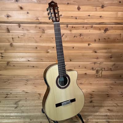 Cordoba GK Studio Negra Acoustic Guitar - Natural image 2