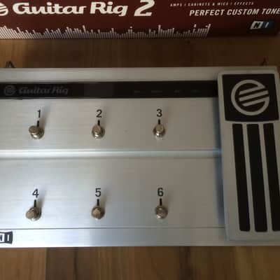 Native Instruments Guitar Rig Kontrol 2 + software Guitar Rig 4 image 2