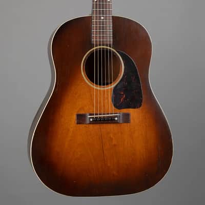 c1942 Gibson J-45 Banner (USA, Non Truss Rod Model, Sunburst, HSC) image 2