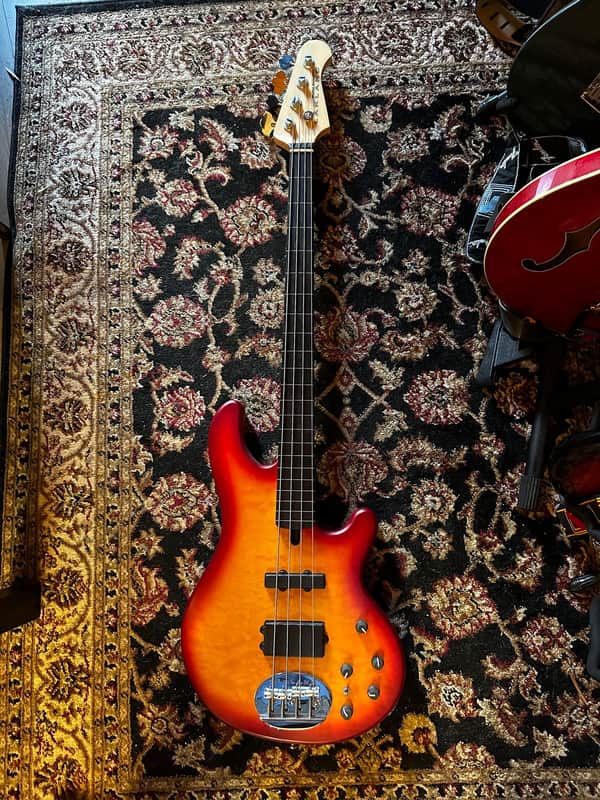 Lakland Skyline 44-02 Deluxe Fretless image 1